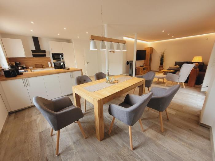 Stilvolle Fewo Vogelnest, barrierefrei, Smart-TV, Parkplatz