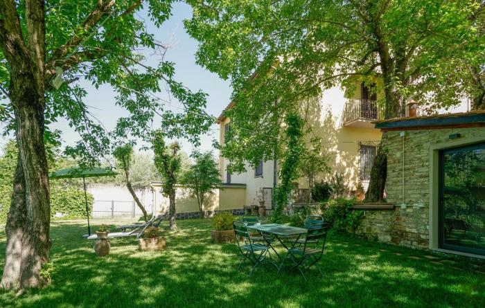 Awesome Apartment In Il Ferrone