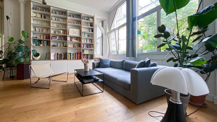 Quiet and bright loft