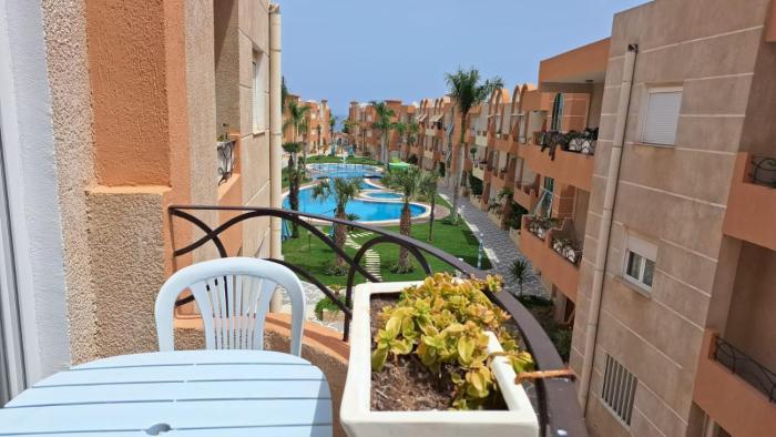 S1 vue piscine résidence les dunes