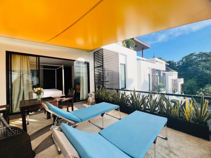 Naiharn Pool Villa Number 5