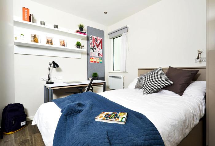 Vita Student-Only, Premium Studio Crosshall, Liverpool