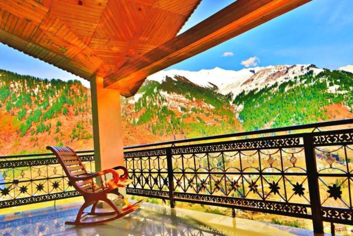 Kanyal Road AT Manali