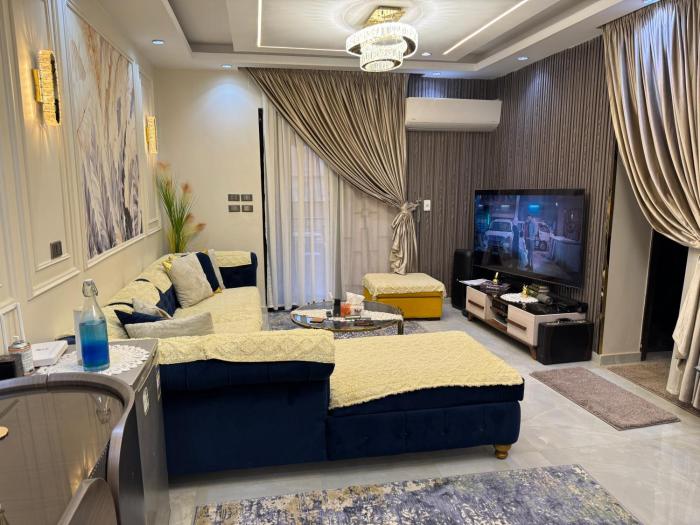 Apartment in a compound next to Cairo Airport