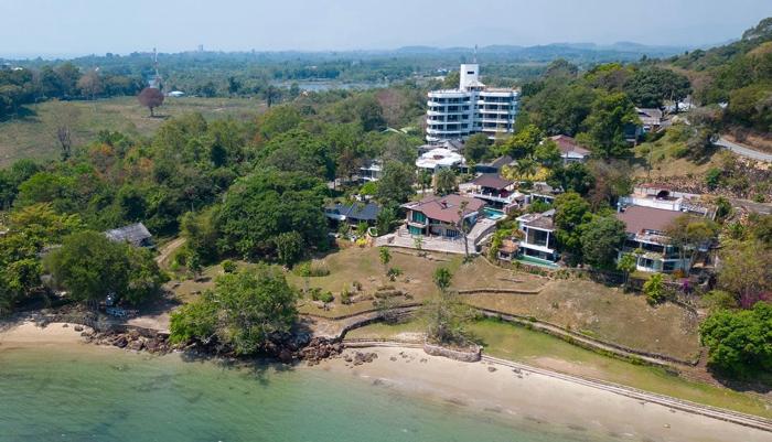 TRIPLET Suite Rayong Seaview Private Beach