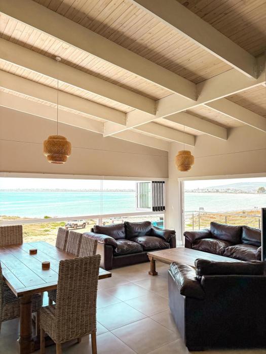 Slipway House Beachfront Villa