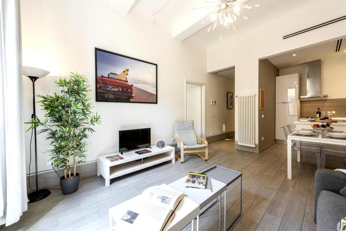 San Antonino Elegant Renovated Cosy Central Plus