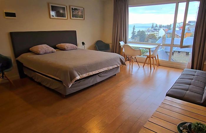 Ideal Space in Civic Center