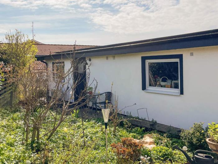 2 person holiday home in BORRBY