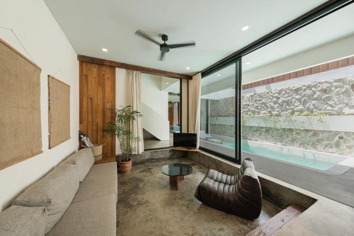 Villa Kiri - Modern 2BR Hideaway Rooftop & Private Pool