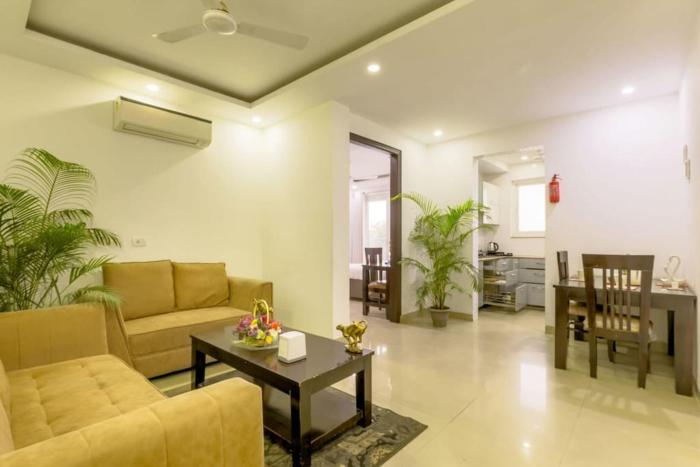 Parfait Street retreat 2Bhk Paras Fortis Balcony