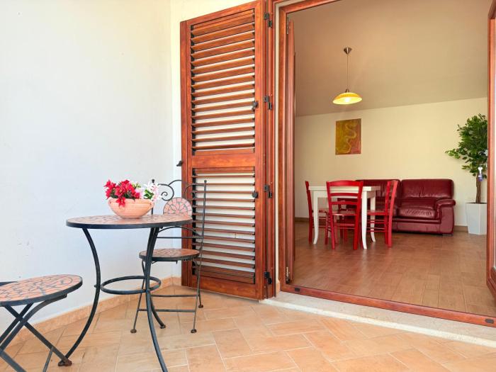 Giove Rubea - Appartamenti in pieno centro storico a Orosei