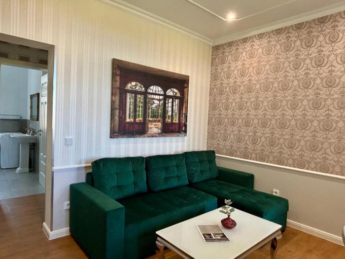 Herrenhaus-Henriettenhof