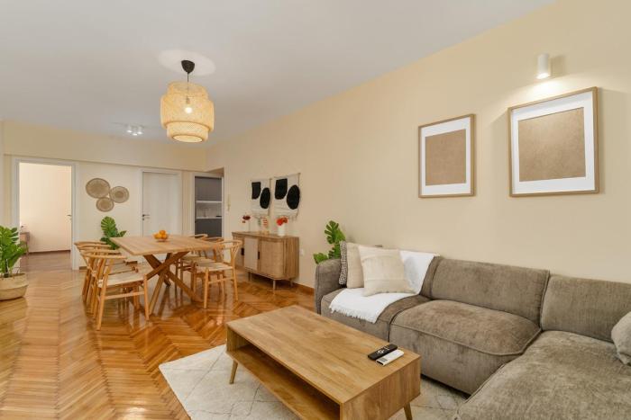 Ofi Continental - 3BR, Koukaki