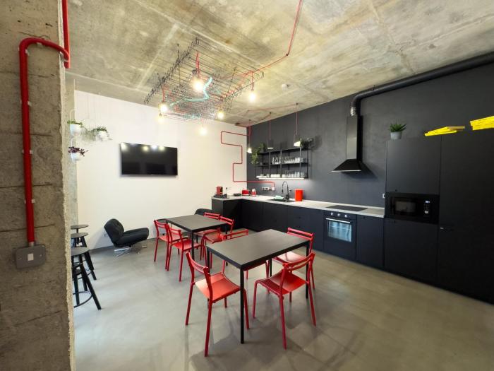 ROCH800 - industriální aparthotel Klatovy