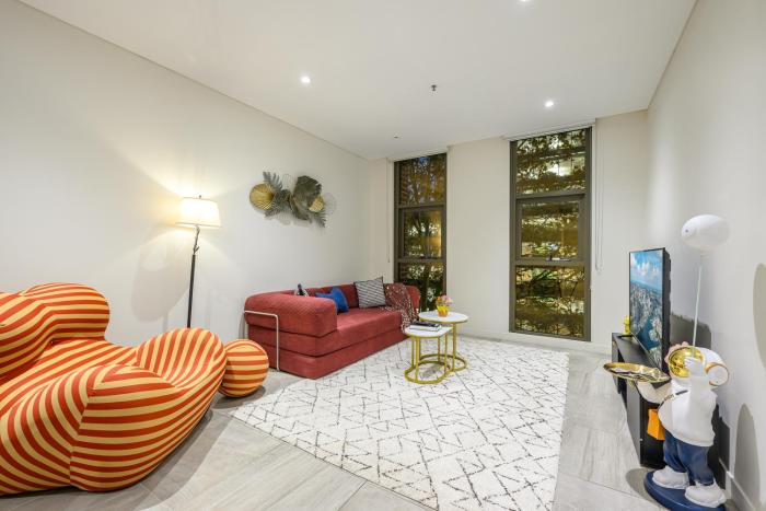 Modern 3BR Apartment in Sydney CBD Walk to ICC Chinatown