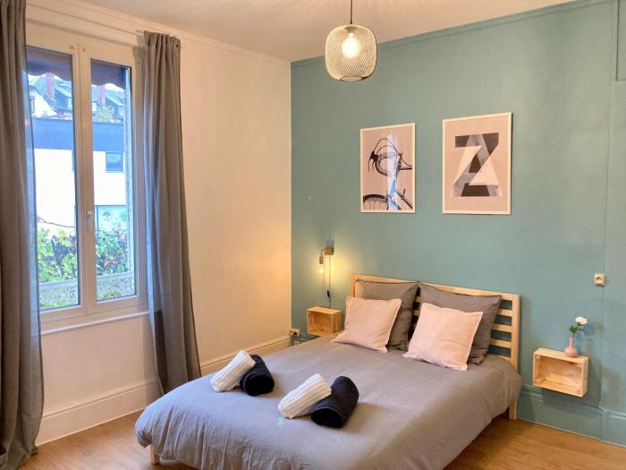 T1 le Pastel Parking Netflix Wifi Gare