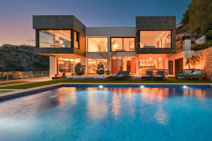 Villa Bali by Marhen Homes