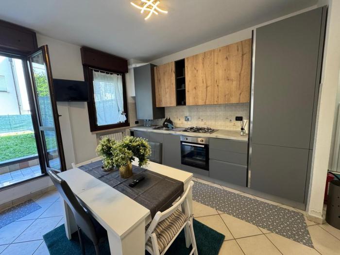 Reggio Emilia Apartments - Giardino - Uno