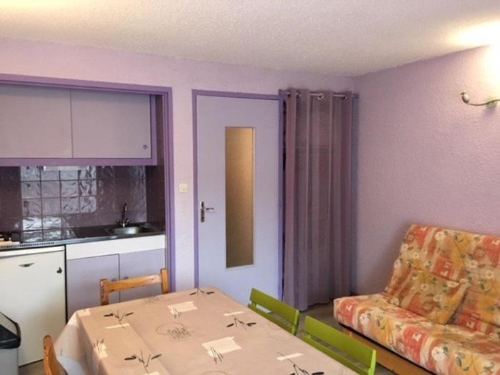 Studio Cabine 4 Pers. - Balcon, Parking Couvert, à 50m des Pistes - FR-1-404-209