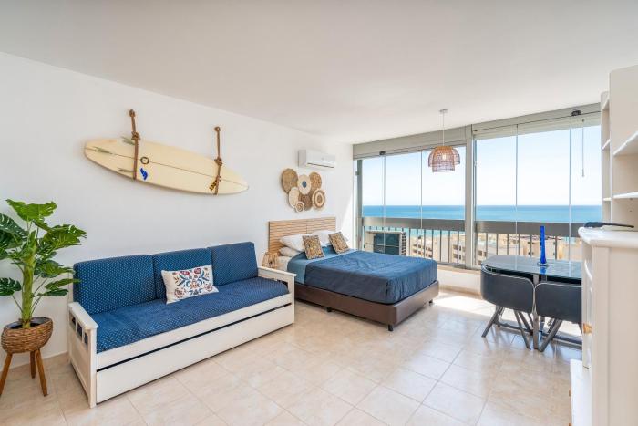 Modern Beach Apartment