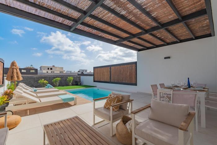 Villa Serena Yuli by Villalia - Diseño cerca de Marina Rubicón