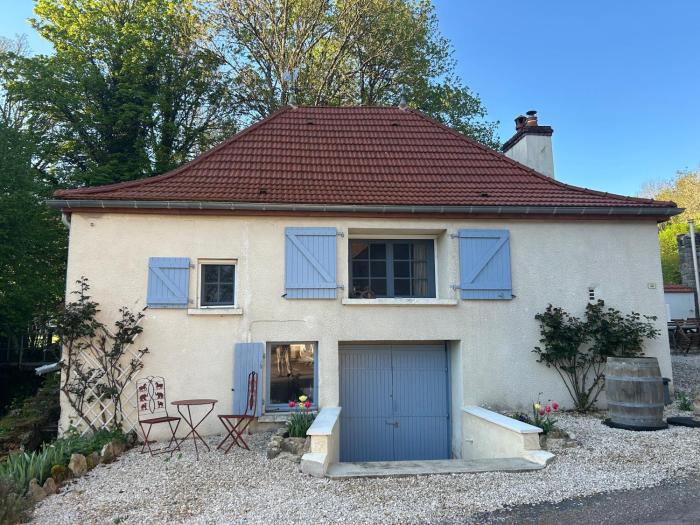 Le Petit Moulin