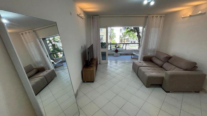 Enorme Apartamento 3 Quartos Barra Graça Perto da Praia do Porto da Barra