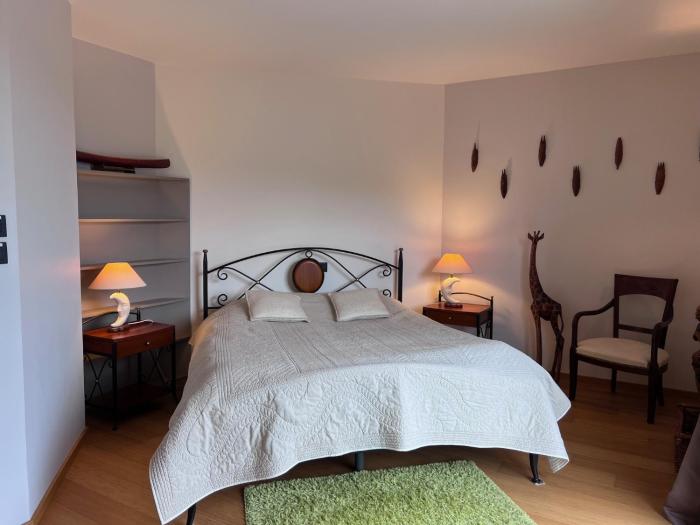 Chambres Deluxe dans Villa Les Hauts dOrfeuille à Beaumont les Valence & Monteleger