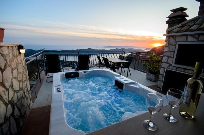 Village house Kate Dubravica