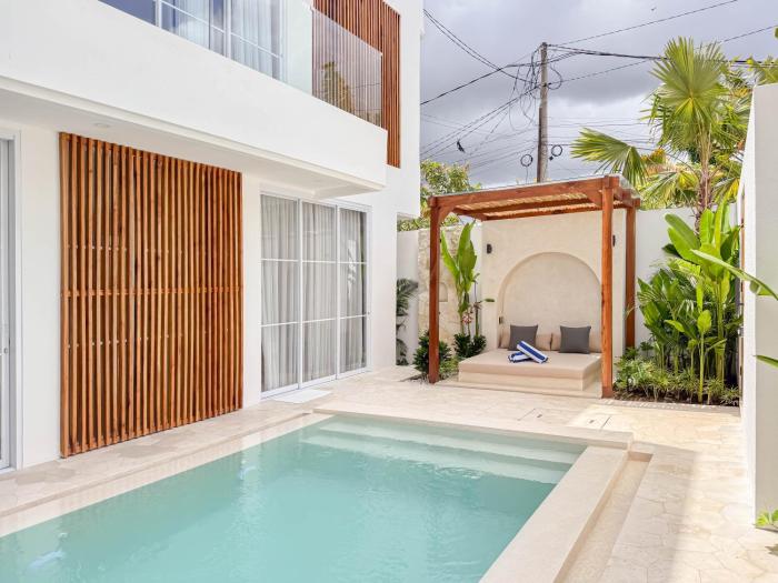 Anjou - Twin Villa in Berawa Canggu