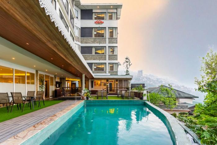 Summit North Star Hotel with Swimming Pool