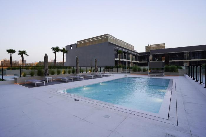 DVR 1BR Apartment Available in Binghatti Corner