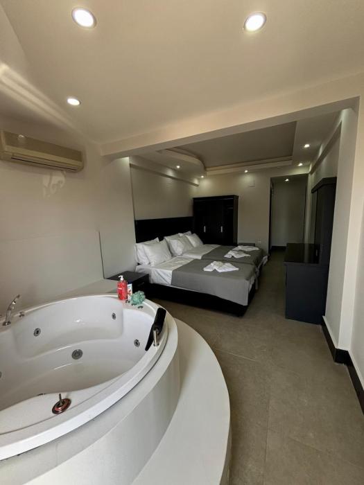 Apartment wıth jacuzzı and pool 10 mınutes from the DeadSea