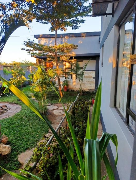 Shalakwe Hills-Inn Guesthouse Kasane