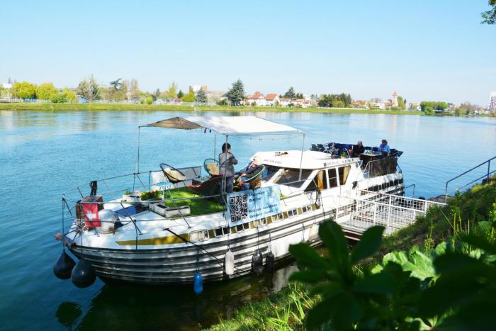 Basel Hotelboot ARC EN CIEL