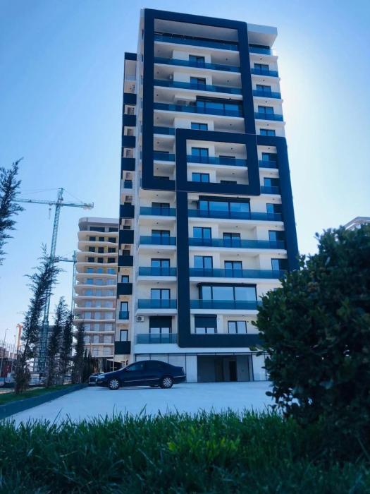 Lakeside Studio Building Stefan