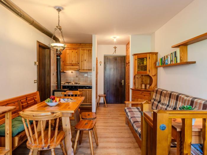 Apartment ai Fiori by Interhome