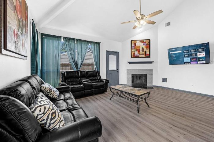 New 5BR2.5 Ba. Hwy6Copperfieldcypress