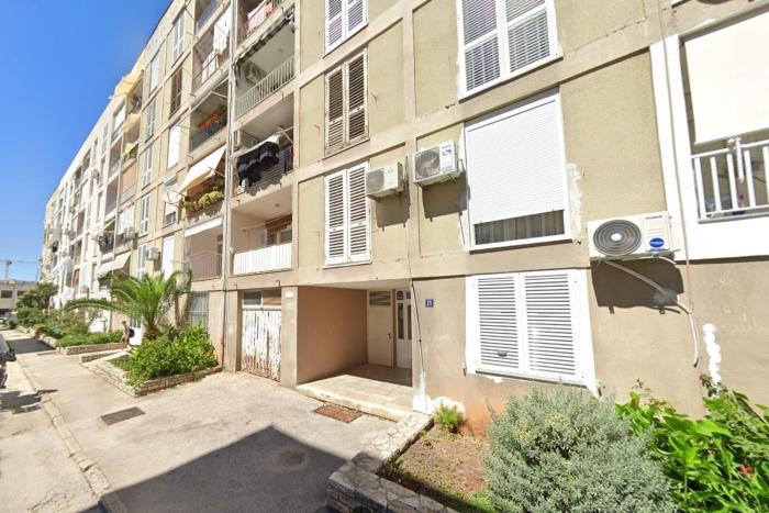 Apartments by the sea Zadar - 24422