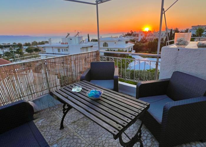 Exclusive Penthouse Apt, at Glyfada Marina & Beach