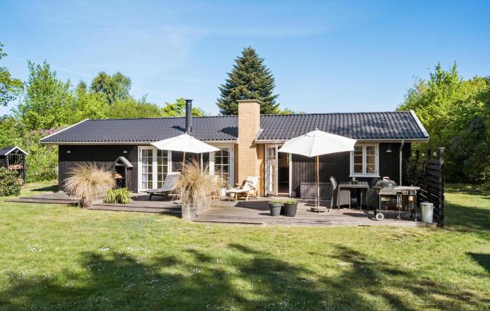 3 Bedroom Awesome Home In Nykøbing Sj