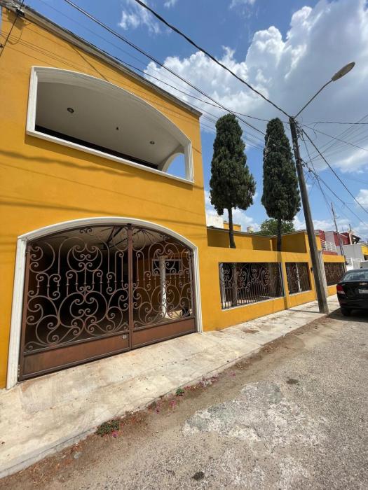 Beautiful House in Prado Norte, Jhonnis House!