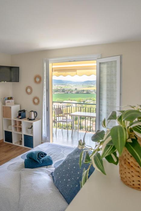 Lumineux studio-Gréoux-les-Bains