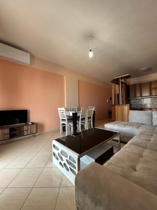 SeaView Apartmet Vladimir Sarande