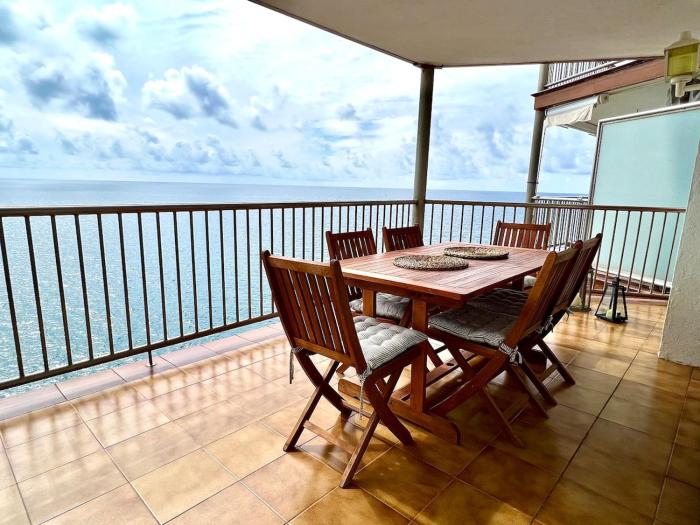 Apart with spectacular views