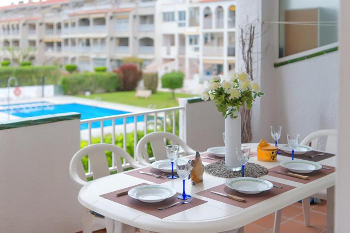 WELCS APARTAMENTO 243 EMP con terraza con vista