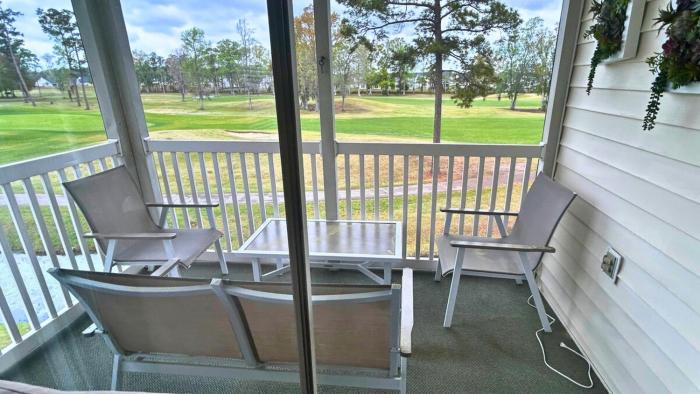Myrtle Beach Central Gem - 2 bedroom, 2 bath Condo