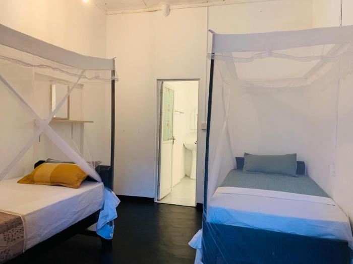 FMS Rooms & Hostel