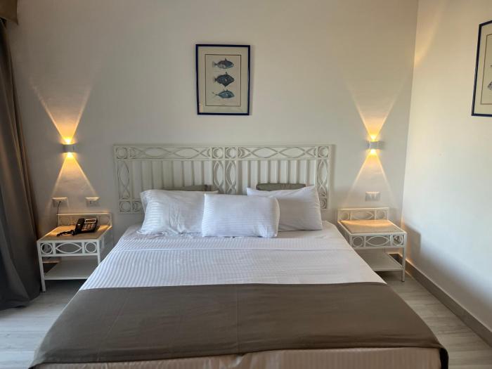 Domina Coral Bay Aquamarine